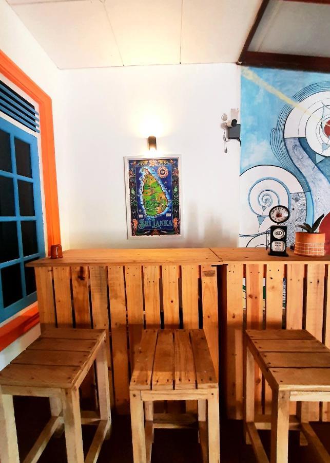 Vitamin Sea Hostel Inn Dikwella Sur Exterior foto